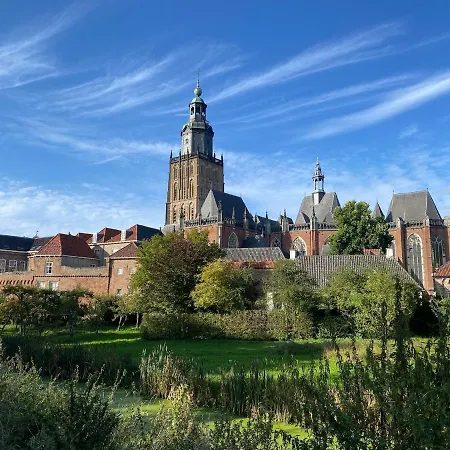 בית נופש Bergzicht De Bosuil - Aan Het Bos לוכם