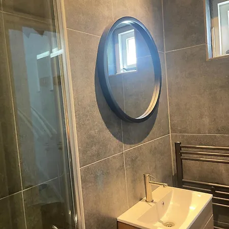 Bergzicht De Bosuil - Aan Het Bos בית נופש לוכם