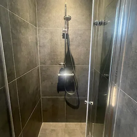 Bergzicht De Bosuil - Aan Het Bos בית נופש