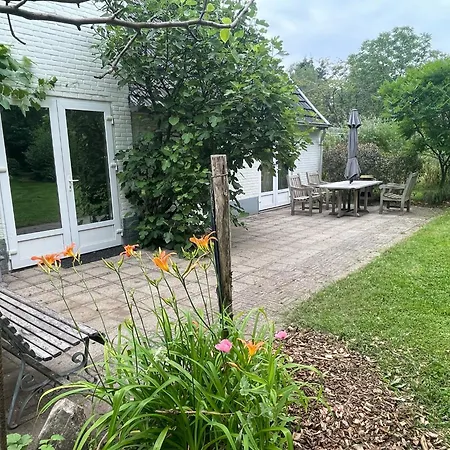 Nyaraló Bergzicht De Bosuil - Aan Het Bos